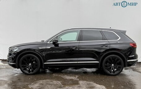 Volkswagen Touareg III, 2019 год, 4 630 000 рублей, 8 фотография