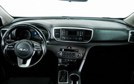 KIA Sportage IV рестайлинг, 2020 год, 2 320 000 рублей, 7 фотография