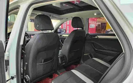 Volkswagen T-Roc I, 2022 год, 1 895 000 рублей, 11 фотография