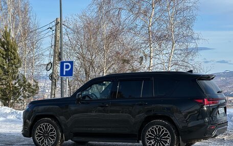 Lexus LX, 2023 год, 16 500 000 рублей, 3 фотография