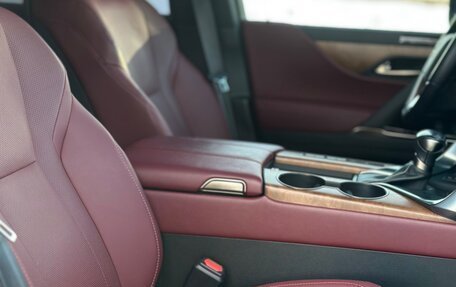 Lexus LX, 2023 год, 16 500 000 рублей, 12 фотография