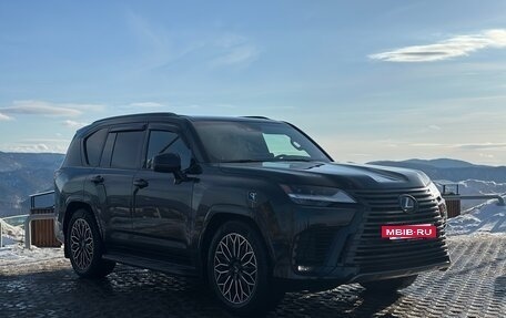 Lexus LX, 2023 год, 16 500 000 рублей, 7 фотография