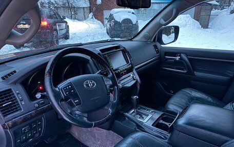 Toyota Land Cruiser 200, 2014 год, 3 450 000 рублей, 16 фотография