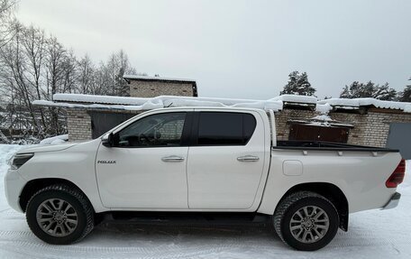 Toyota Hilux VIII, 2021 год, 4 490 000 рублей, 5 фотография