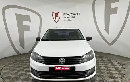 Volkswagen Polo VI (EU Market), 2015 год, 814 000 рублей, 2 фотография