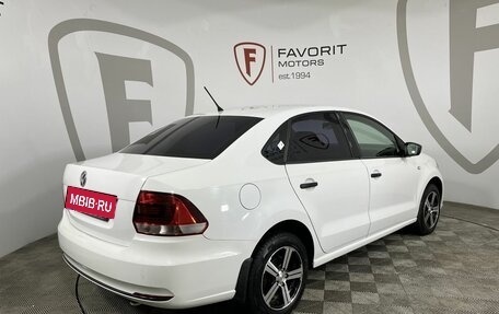 Volkswagen Polo VI (EU Market), 2015 год, 814 000 рублей, 6 фотография