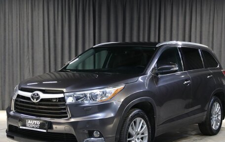 Toyota Highlander III, 2014 год, 2 649 000 рублей, 1 фотография