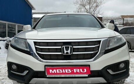 Honda Crosstour I рестайлинг, 2013 год, 1 320 000 рублей, 1 фотография