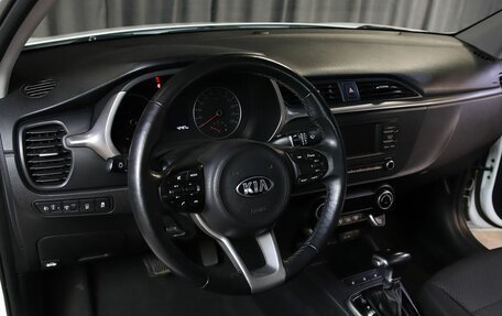 KIA Rio IV, 2021 год, 1 649 000 рублей, 10 фотография