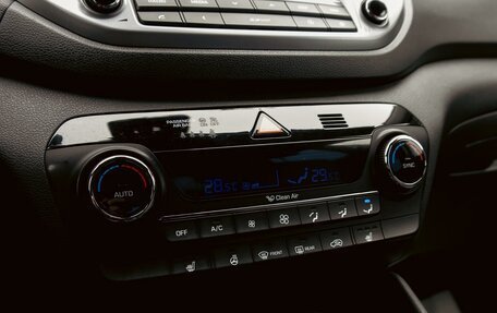 Hyundai Tucson III, 2017 год, 1 355 000 рублей, 13 фотография