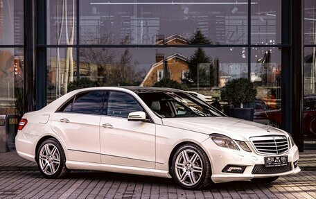 Mercedes-Benz E-Класс, 2011 год, 1 455 000 рублей, 3 фотография