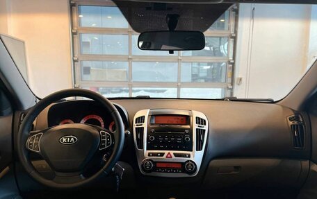 KIA cee'd I рестайлинг, 2009 год, 578 000 рублей, 29 фотография