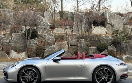 Porsche 911, 2022 год, 14 700 000 рублей, 4 фотография