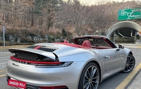 Porsche 911, 2022 год, 14 700 000 рублей, 3 фотография