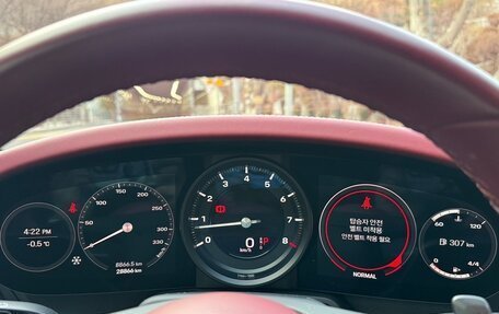 Porsche 911, 2022 год, 14 700 000 рублей, 9 фотография