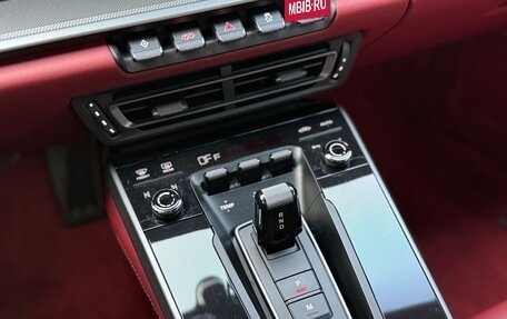 Porsche 911, 2022 год, 14 700 000 рублей, 11 фотография