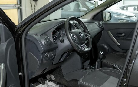 Renault Logan II, 2021 год, 1 400 000 рублей, 13 фотография