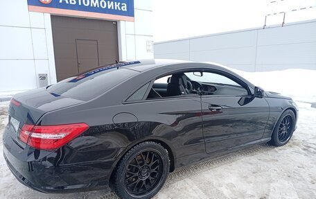 Mercedes-Benz E-Класс, 2011 год, 1 395 000 рублей, 14 фотография