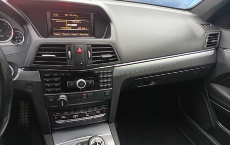 Mercedes-Benz E-Класс, 2011 год, 1 395 000 рублей, 31 фотография