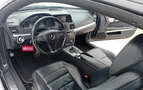 Mercedes-Benz E-Класс, 2011 год, 1 395 000 рублей, 28 фотография