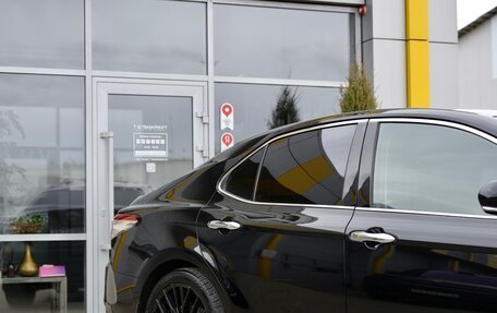 Toyota Camry, 2018 год, 2 900 000 рублей, 4 фотография