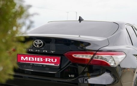 Toyota Camry, 2018 год, 2 900 000 рублей, 5 фотография