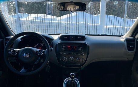 KIA Soul II рестайлинг, 2014 год, 1 099 000 рублей, 10 фотография