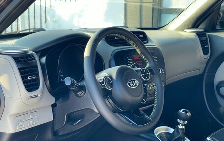 KIA Soul II рестайлинг, 2014 год, 1 099 000 рублей, 8 фотография