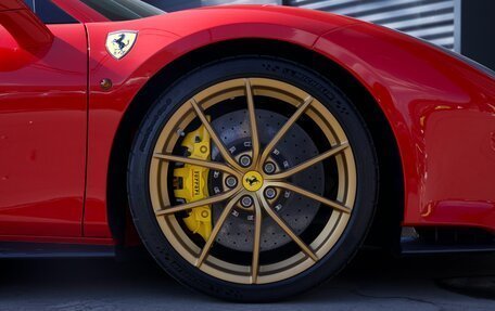 Ferrari 488, 2018 год, 79 000 000 рублей, 12 фотография