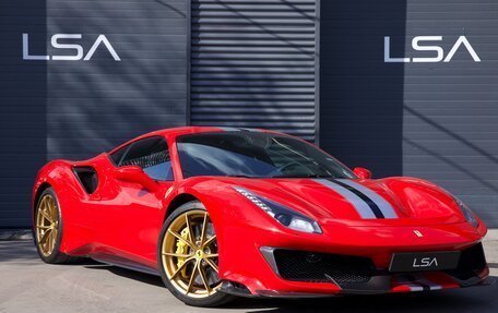 Ferrari 488, 2018 год, 79 000 000 рублей, 7 фотография