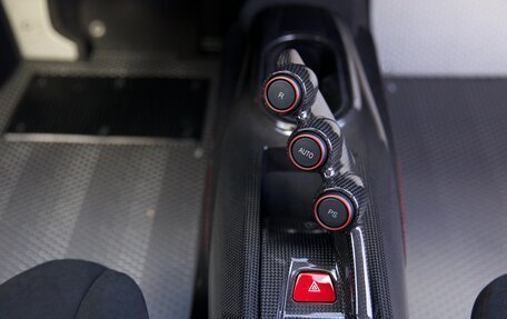 Ferrari 488, 2018 год, 79 000 000 рублей, 19 фотография