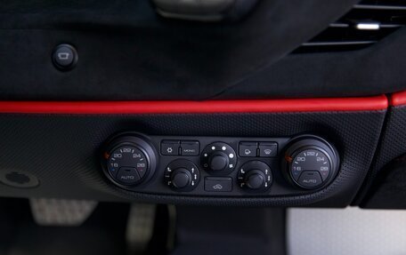 Ferrari 488, 2018 год, 79 000 000 рублей, 16 фотография