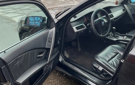 BMW 5 серия, 2004 год, 1 200 000 рублей, 16 фотография