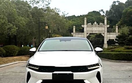 KIA K5, 2022 год, 2 350 000 рублей, 2 фотография