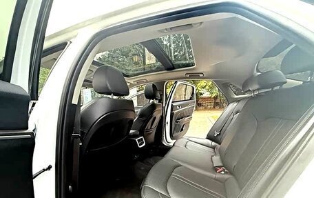 KIA K5, 2022 год, 2 350 000 рублей, 4 фотография