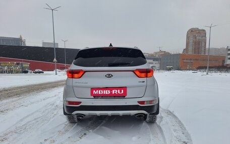KIA Sportage IV рестайлинг, 2016 год, 2 400 000 рублей, 3 фотография