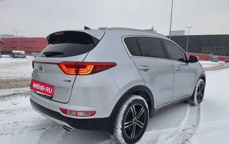 KIA Sportage IV рестайлинг, 2016 год, 2 400 000 рублей, 5 фотография