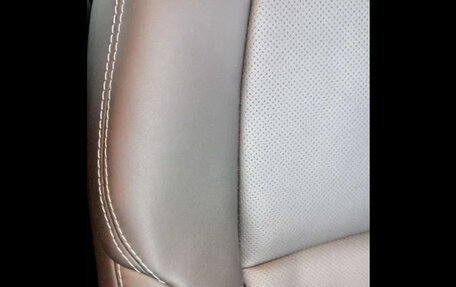 Toyota RAV4, 2017 год, 2 490 000 рублей, 6 фотография