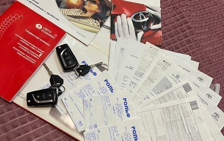 Toyota RAV4, 2017 год, 2 490 000 рублей, 9 фотография