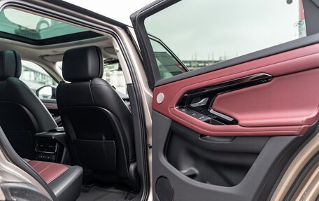 Land Rover Range Rover Evoque II, 2025 год, 6 490 000 рублей, 29 фотография