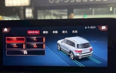 Mercedes-Benz GLB, 2022 год, 2 050 000 рублей, 11 фотография