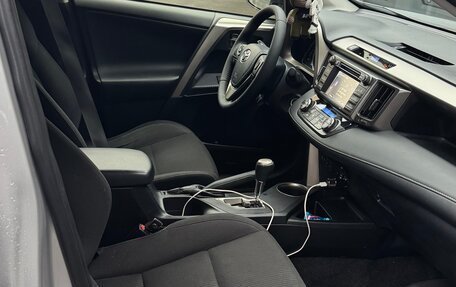 Toyota RAV4, 2013 год, 1 750 000 рублей, 7 фотография