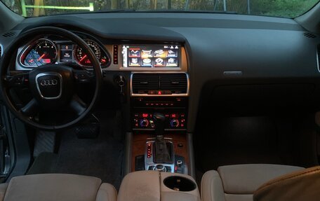 Audi Q7, 2008 год, 1 200 000 рублей, 2 фотография