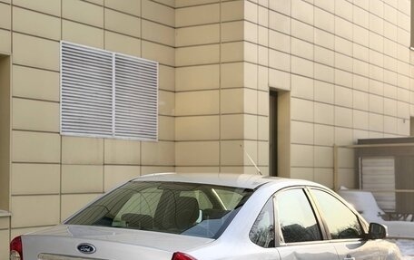 Ford Focus II рестайлинг, 2008 год, 530 000 рублей, 3 фотография