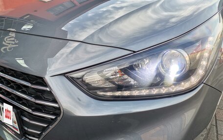 Hyundai Solaris II рестайлинг, 2018 год, 1 500 000 рублей, 13 фотография