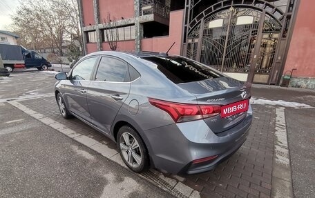 Hyundai Solaris II рестайлинг, 2018 год, 1 500 000 рублей, 18 фотография