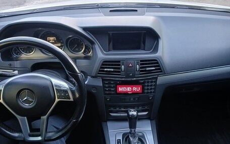 Mercedes-Benz E-Класс, 2013 год, 1 600 000 рублей, 9 фотография