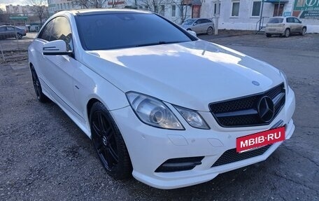 Mercedes-Benz E-Класс, 2013 год, 1 600 000 рублей, 3 фотография