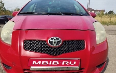 Toyota Yaris III рестайлинг, 2007 год, 370 000 рублей, 16 фотография