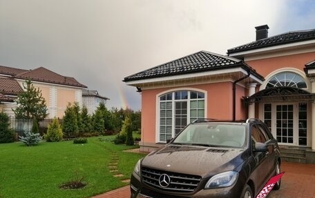 Mercedes-Benz M-Класс, 2012 год, 2 590 000 рублей, 1 фотография